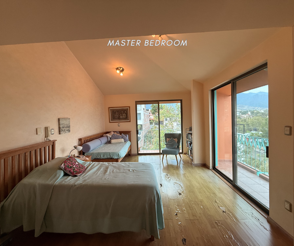 RESIDENCE FOR SALE IN COLONIA LOMA LINDA, OAXACA
