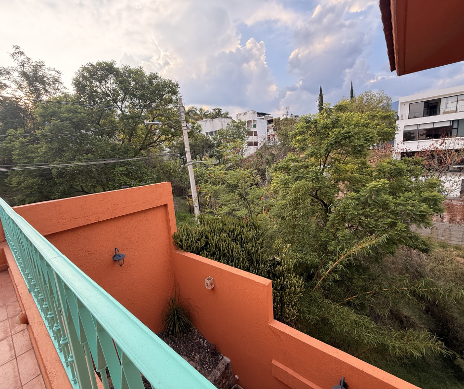 RESIDENCE FOR SALE IN COLONIA LOMA LINDA, OAXACA