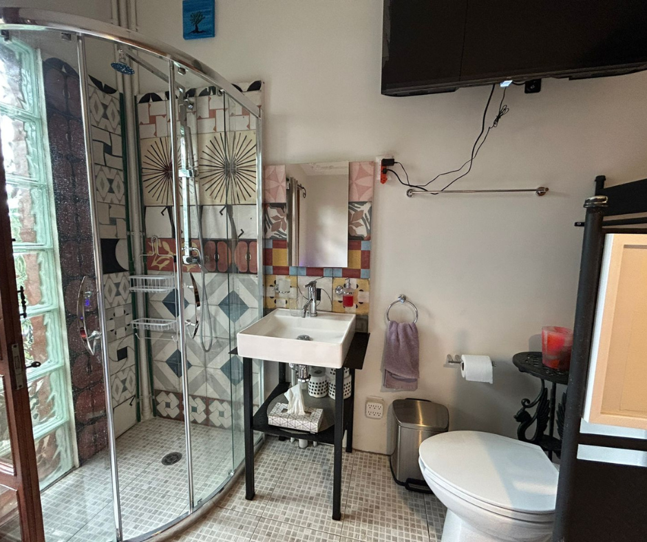 GUEST HOUSE FOR SALE IN DOWNTOWN OAXACA