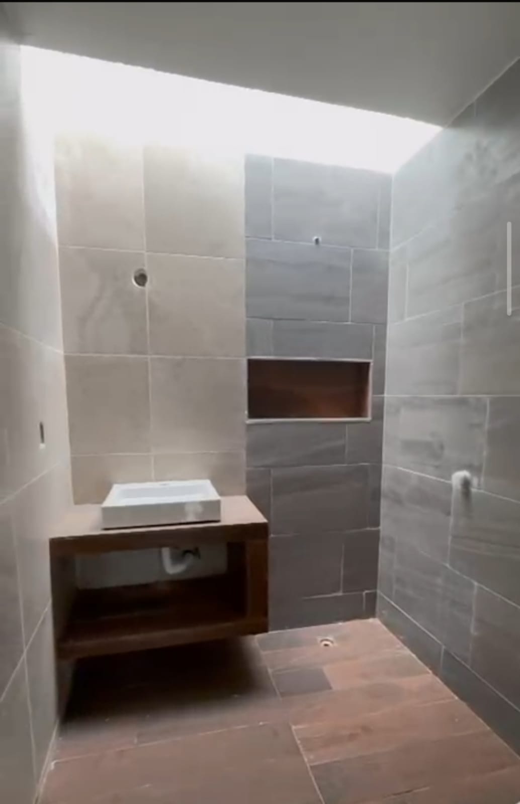 CASA DUPLEX EN VENTA EN COLONIA BUGAMBILIAS