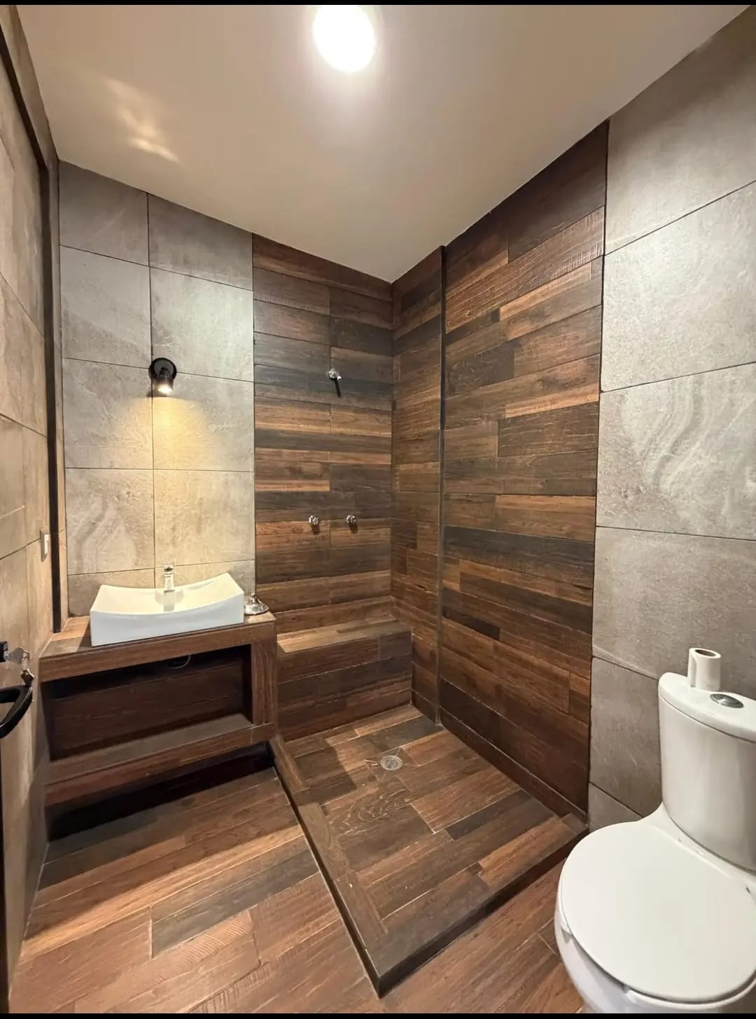 CASA DUPLEX EN VENTA EN COLONIA BUGAMBILIAS