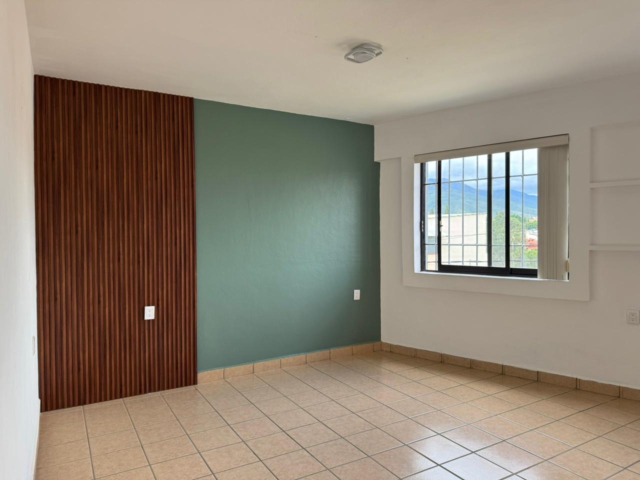 PROPIEDAD DE 3 PISOS EN VENTA EN COLONIA LOMA LINDA , OAXACA