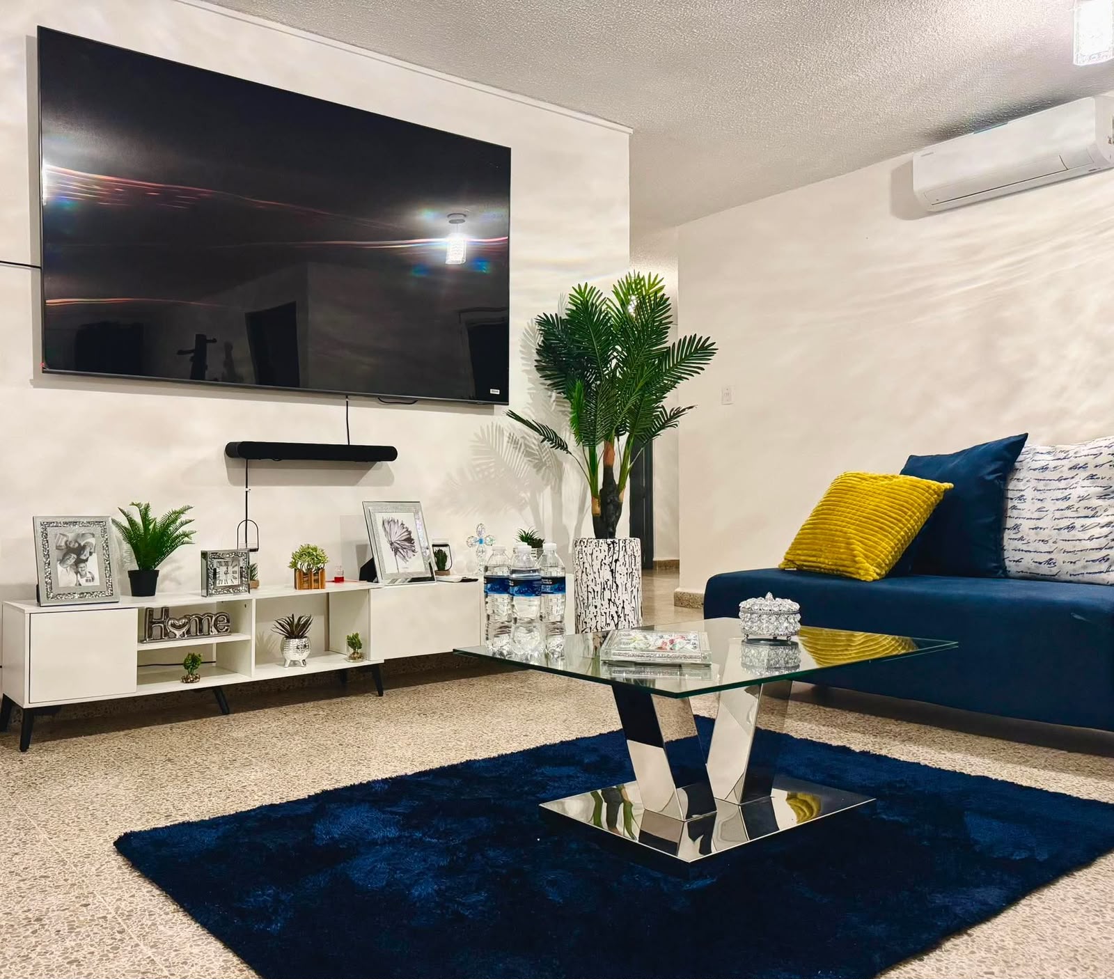 DEPARTAMENTO AMUEBLADO EN RENTA EN COLONIA REFORMA